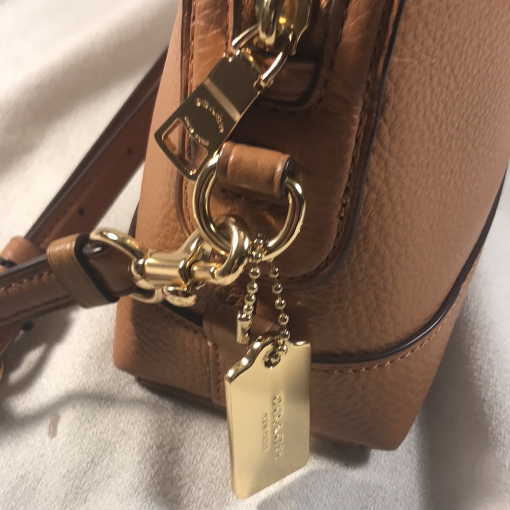 Coach Dome Women’s Brown Pebble Leather Adjustable Strap Gold Logo Crossbody Bag - Picture 7 of 9